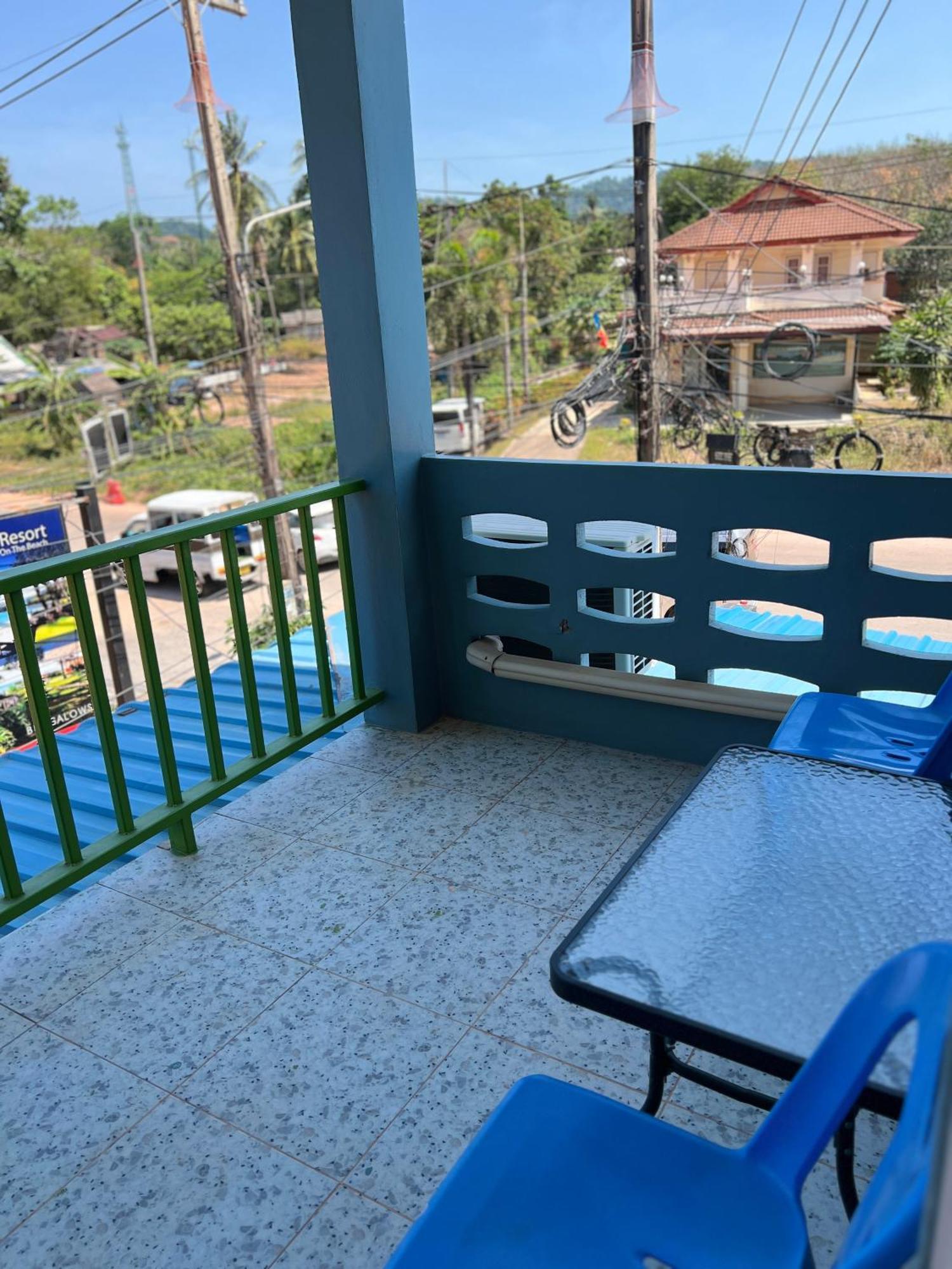 Nare Guest House Ko Lanta Exterior foto